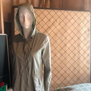 New Balance Wind Breaker